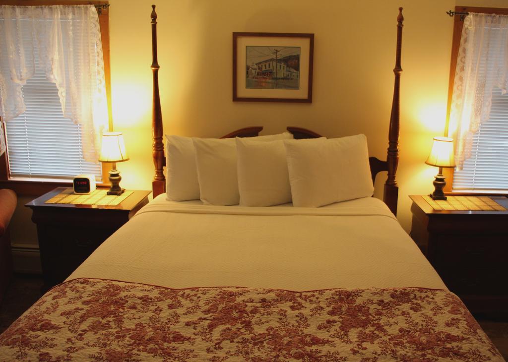 The Vermont Inn Mendon Extérieur photo